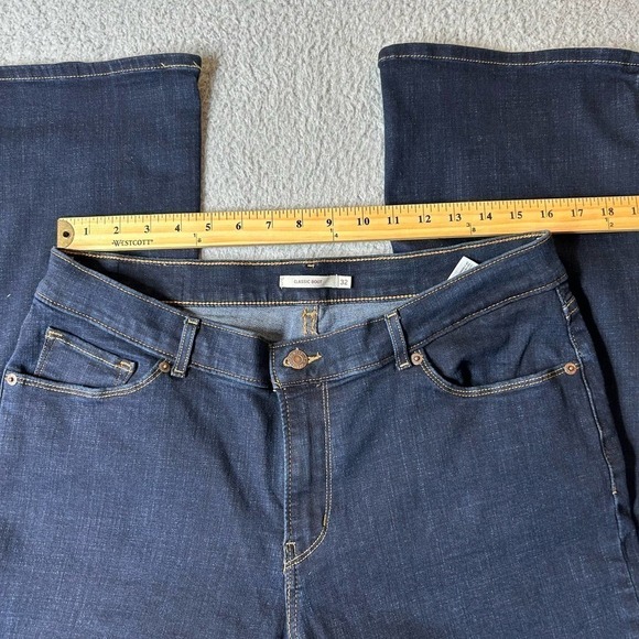 Levi's Jeans Womens 14S W32 L30‎ (Actual L28) Blue Low Rise Bootcut Dark Wash - Picture 5 of 12